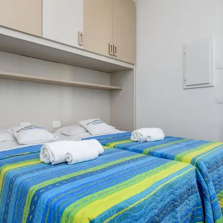 Theodora Apartamento *